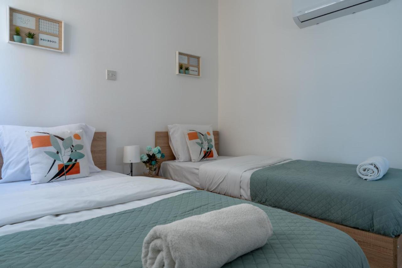 Andrea 3-Bedroom Apt In Mackenzie Larnaca Eksteriør billede